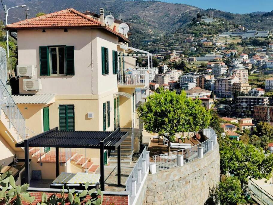 Beautiful Apartment In Sanremo Esterno foto